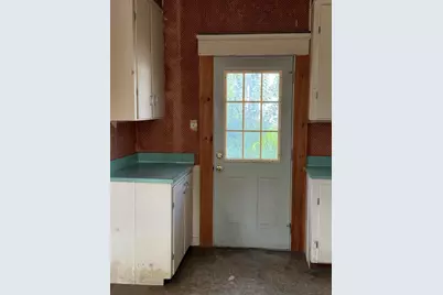 90 Appleton Street, Manchester, NH 03104 - Photo 5