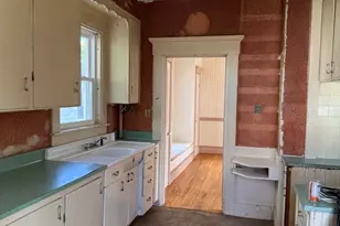 90 Appleton St, Manchester, NH 03104 - Photo 7