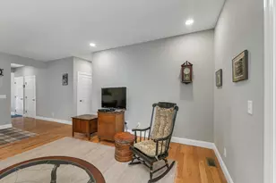 15B Angel Pt Cir, Goffstown, NH 03045 - Photo 17