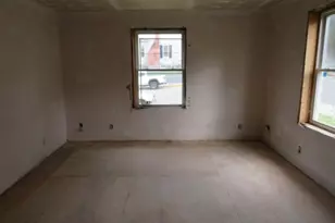 253 High St, Berlin, NH 03570 - Photo 5