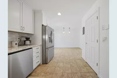 220 Arah Street, Manchester, NH 03104 - Photo 15
