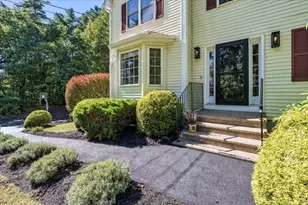 33 Auburn Rd, Londonderry, NH 03053 - Photo 39