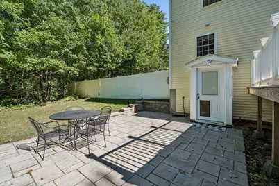 33 Auburn Road, Londonderry, NH 03053 - Photo 33