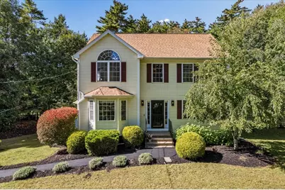 33 Auburn Road, Londonderry, NH 03053 - Photo 1