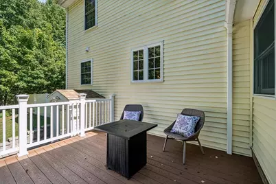 33 Auburn Road, Londonderry, NH 03053 - Photo 31