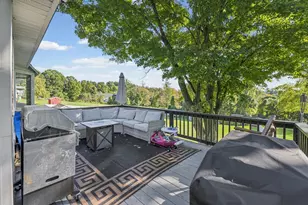 53 Pillsbury Rd, Londonderry, NH 03053 - Photo 5
