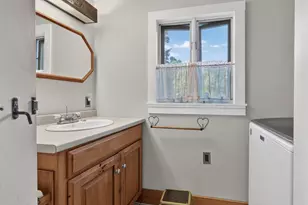 43 S Mast St, Goffstown, NH 03045 - Photo 17