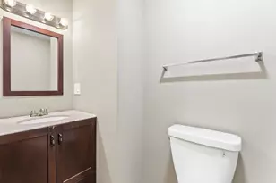 39 Aspen Dr, Atkinson, NH 03811 - Photo 29