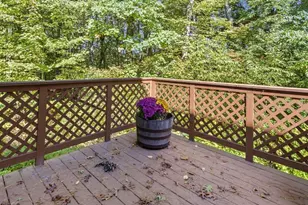 39 Aspen Dr, Atkinson, NH 03811 - Photo 7