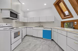 470 Jewett Rd, Hopkinton, NH 03229 - Photo 17
