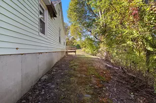 374 Kearsarge Way, Portsmouth, NH 03801 - Photo 31