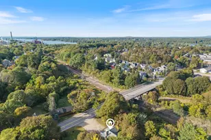 374 Kearsarge Way, Portsmouth, NH 03801 - Photo 43