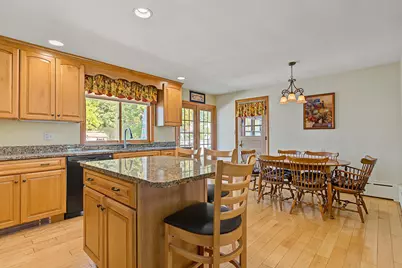 131 Maple Street, Somersworth, NH 03878 - Photo 3