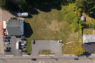 724 Lafayette Rd, Hampton, NH 03842 - Photo 1
