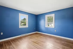 32 Henderson Cir, Salem, NH 03079 - Photo 19