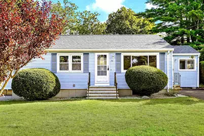 32 Henderson Circle, Salem, NH 03079 - Photo 1