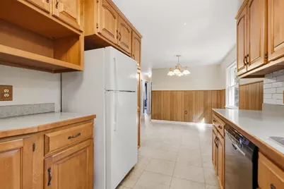 32 Henderson Circle, Salem, NH 03079 - Photo 13