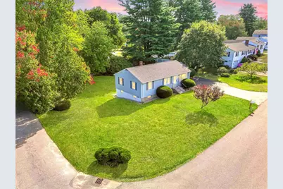 32 Henderson Circle, Salem, NH 03079 - Photo 3