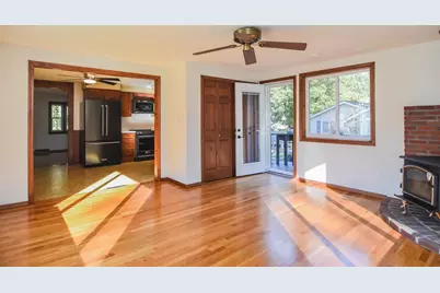 21 Belmont Drive, Merrimack, NH 03054 - Photo 5