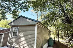 7 Roberts Rd, Barrington, NH 03825 - Photo 3