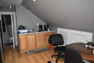 429 Wilson St, Manchester, NH 03103 - Photo 41