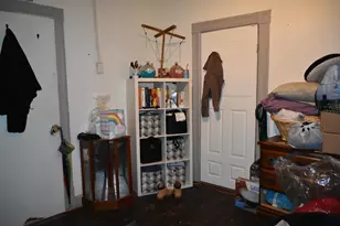 429 Wilson St, Manchester, NH 03103 - Photo 11