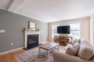 4 Aspen Dr, Somersworth, NH 03878 - Photo 9