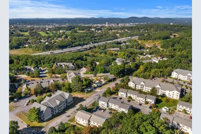 162 Karatzas Avenue, Manchester, NH 03104 - Photo 47