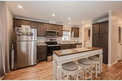 11 Hagop Road, Salem, NH 03079 - Photo 9