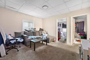 170 Oakland Ave, Manchester, NH 03109 - Photo 21