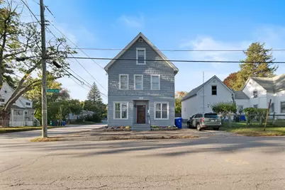 170 Oakland Avenue, Manchester, NH 03109 - Photo 1
