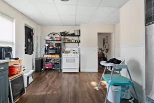 170 Oakland Ave, Manchester, NH 03109 - Photo 15
