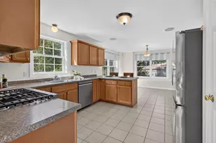 233 N Main St, Salem, NH 03079 - Photo 7