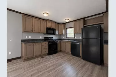 6 Aster Drive, Tilton, NH 03276 - Photo 5