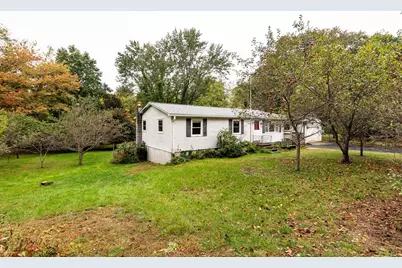 15 Harriman Road, Plaistow, NH 03865 - Photo 5