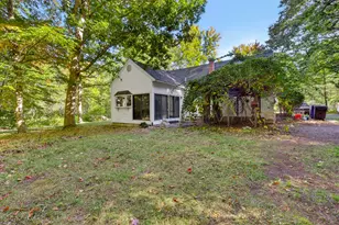 51 Mo-Sett Ave, Goffstown, NH 03045 - Photo 7