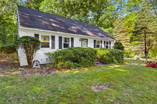 51 Mo-Sett Ave, Goffstown, NH 03045 - Photo 1