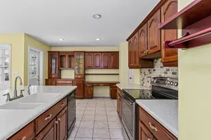 3 Stackpole Rd, Somersworth, NH 03878 - Photo 9