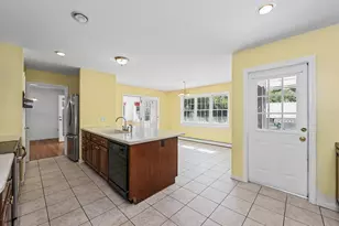 3 Stackpole Rd, Somersworth, NH 03878 - Photo 13