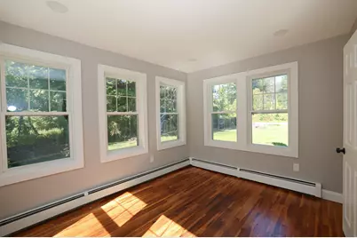 333 Cohas Avenue, Manchester, NH 03109 - Photo 17