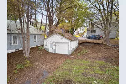 27 Spofford Street, Claremont, NH 03743 - Photo 9