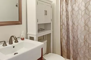186 Kinsley St, Nashua, NH 03060 - Photo 29