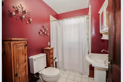 137 Frederick Street, Manchester, NH 03102 - Photo 19