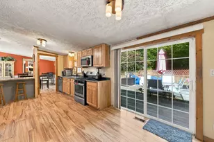 811 Eastside Rd, Woodstock, NH 03262 - Photo 29