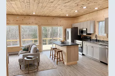 196 Washington Street #2, Littleton, NH 03561 - Photo 5