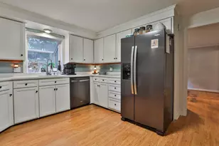 14 Birch Hill Dr, Nashua, NH 03063 - Photo 25