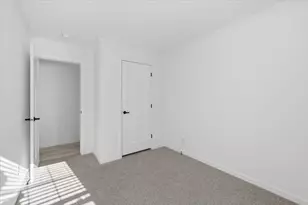 4 Bahl St, Nashua, NH 03063 - Photo 23