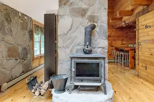 52 Island Pond Rd, Derry, NH 03038 - Photo 9