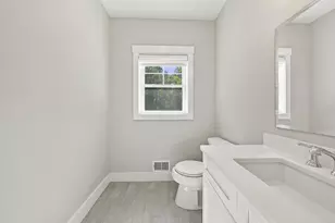 141 Londonderry Rd, Windham, NH 03087 - Photo 15