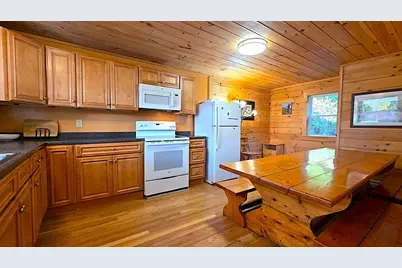 31 Hill Street, Troy, VT 05859 - Photo 9